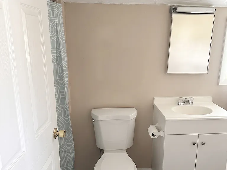 31-33 William St #1 — Photo 11