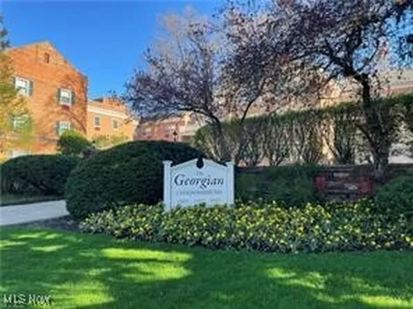 15875 Van Aken Blvd APT 104C, Shaker Heights, OH 44120