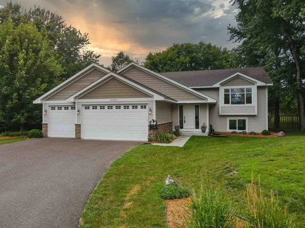 16989 W Side Dr, Prior Lake, MN 55372