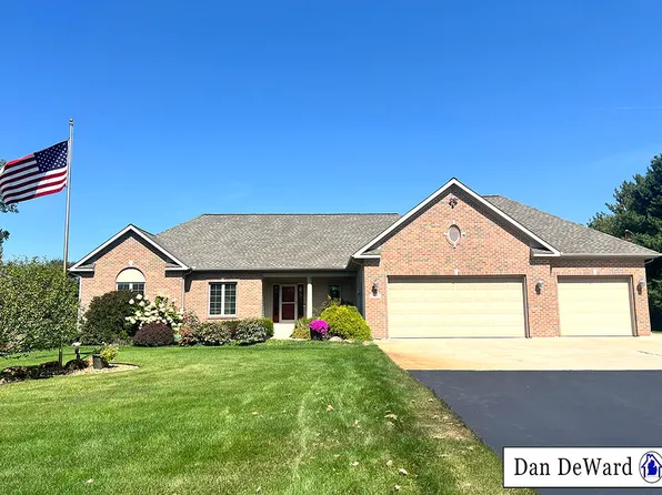 2881 Jeremy St NW, Grand Rapids, MI 49544