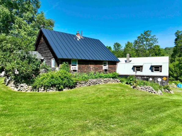 719 Newbury Center Road, Newbury, VT 05051