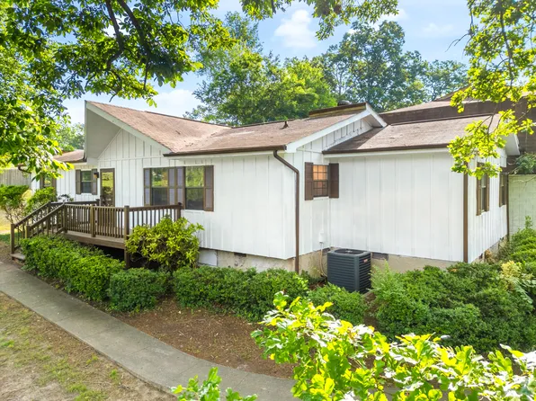 3638 Morton Dr, Chattanooga, TN 37415