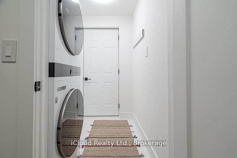 Burlington House for rent - 5 Bedrooms — photo 49