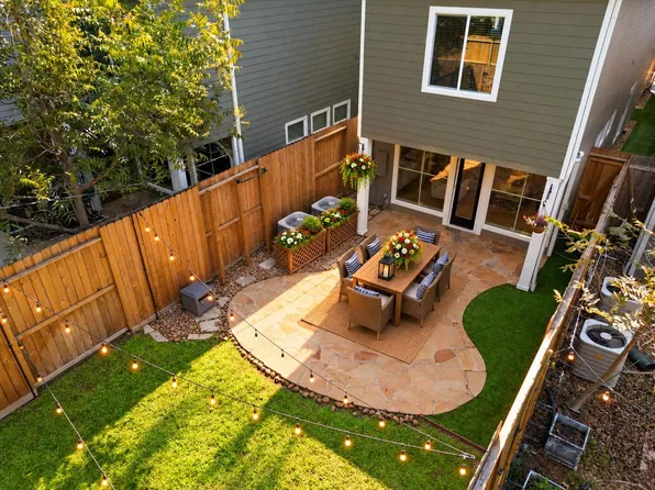 821 W 17th St Unit B, Houston, TX 77008