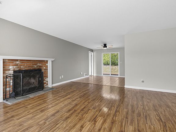 3rd image of 2317 Wren Dr