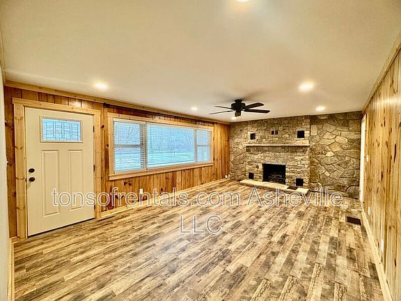 3rd image of 4545 Asheville Hwy