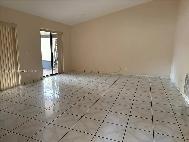 17321 NW 63rd Ave — Photo 3