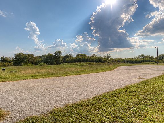 5th image of 2508 Estates Dr