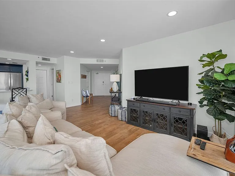1520 Gulf Blvd #1201 — Photo 17
