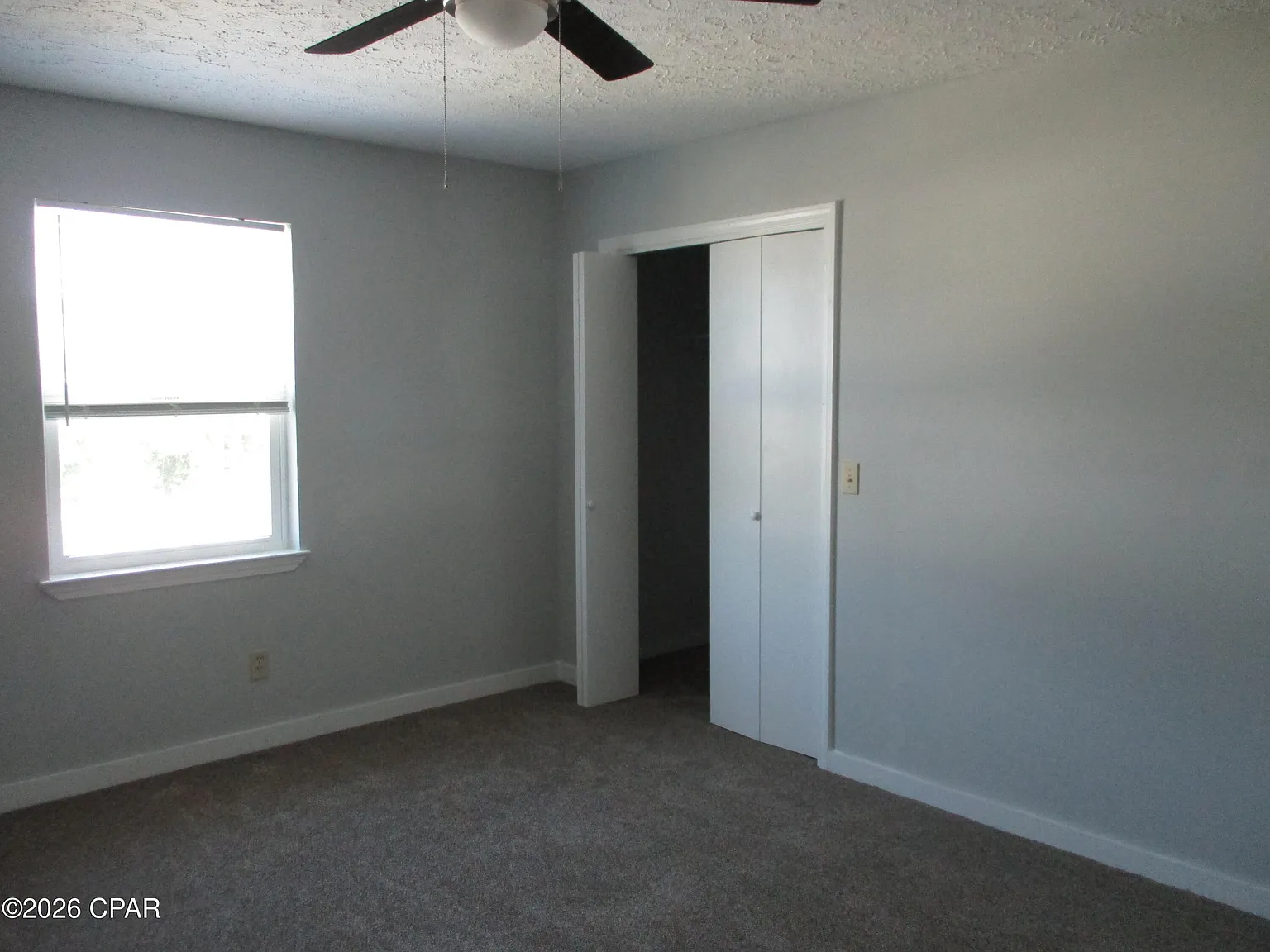 2 bed, 1.5 bath, 988 sqft, $1,200 — Photo 4