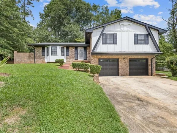 120 Melanie Ct, Atlanta, GA 30349