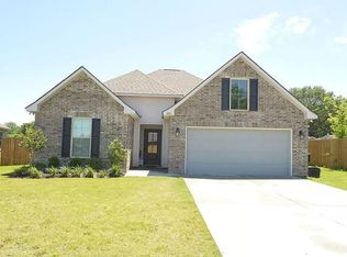 1163 Eli Conner Dr, Bossier City, LA 71112