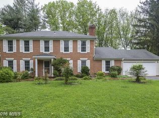 9009 Rouen Ln, Potomac, MD 20854