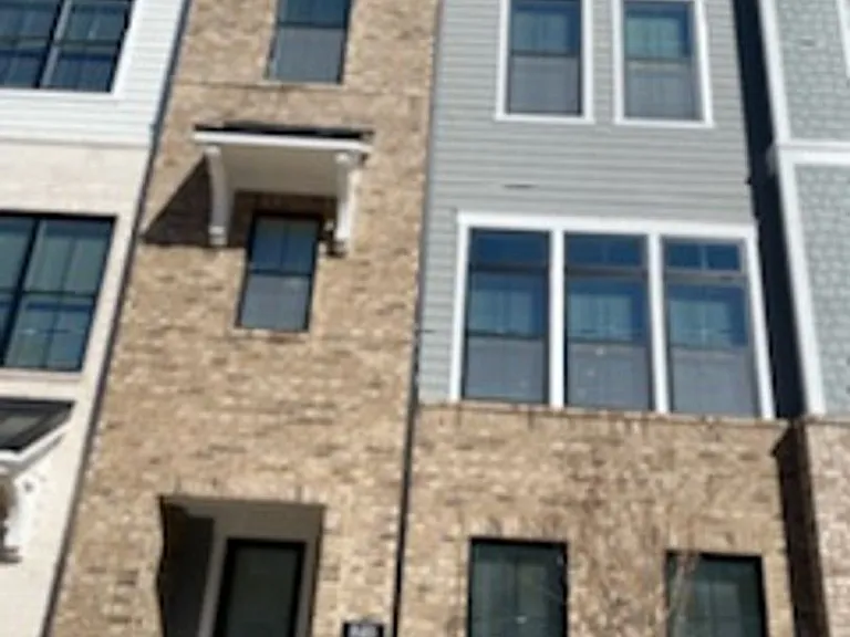840 Kenway Ave — Photo 1