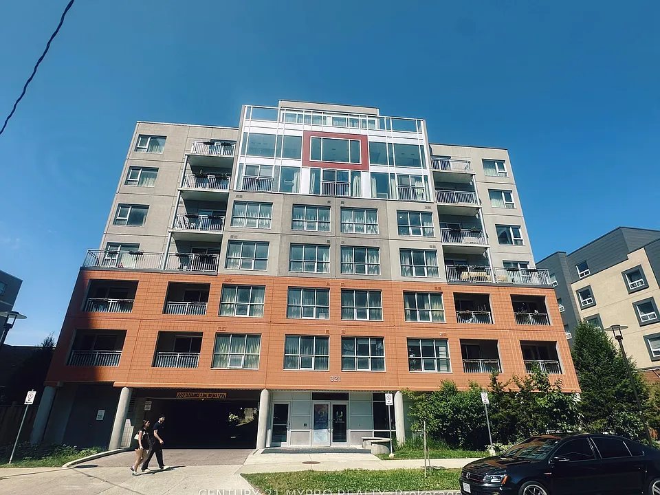321 Spruce St #705