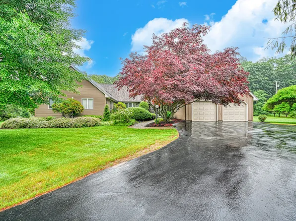 3 Tallwood Road, Augusta, ME 04330