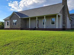 97 Corinth Rd, Albertville, AL 35951