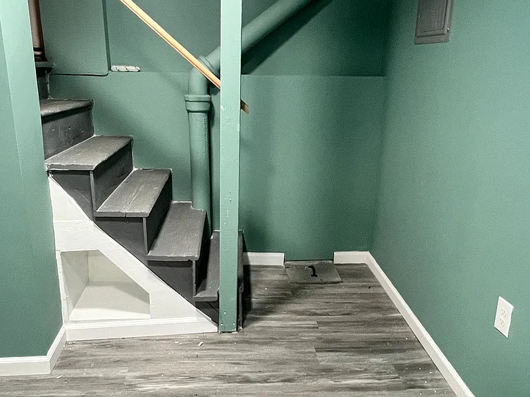 23 Ridgeview Ave #1 — Photo 7