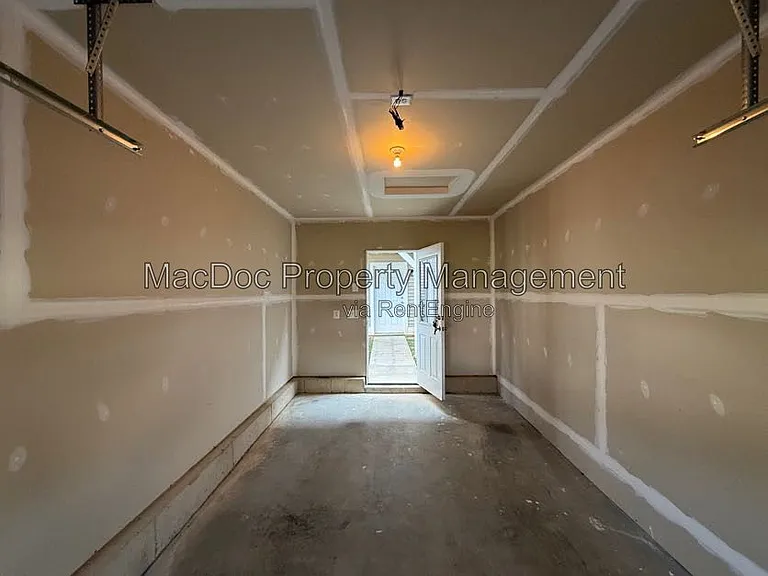 17267 Library Blvd — Photo 47