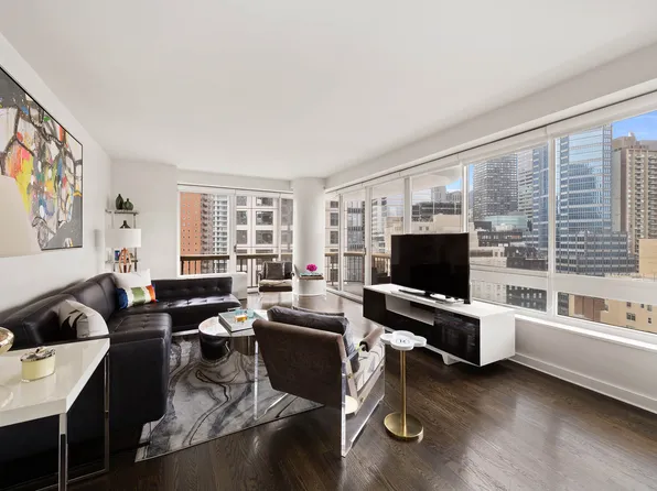 167 East 61st Street 16B image 1 of 7