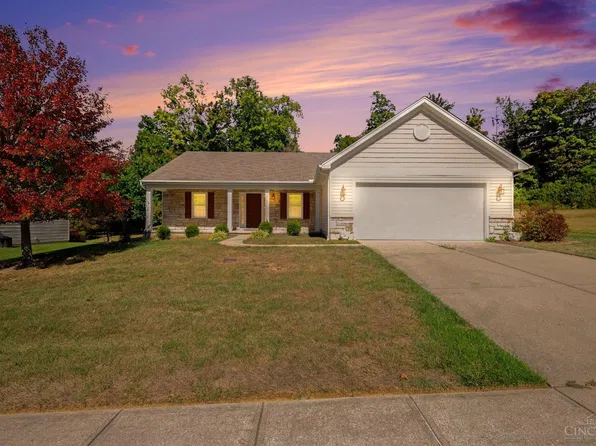225 Compass Ct, New Richmond, OH 45157