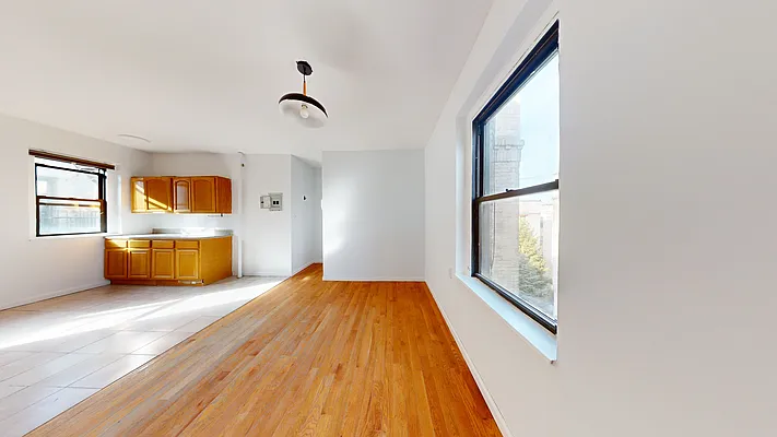 Rented by Iryna Ferenets, LREB | media 4