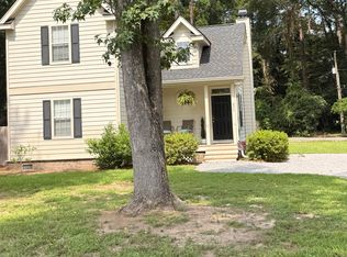 896 Magnolia Bluff Cir, Beaufort, SC 29902