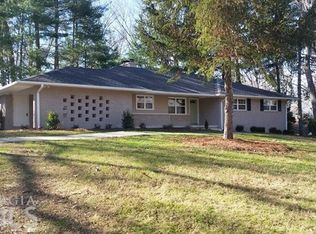 1421 Patten Dr, Gainesville, GA