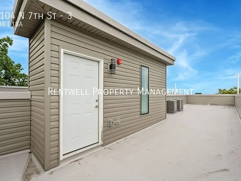 2104 N 7th St #3 — Photo 13