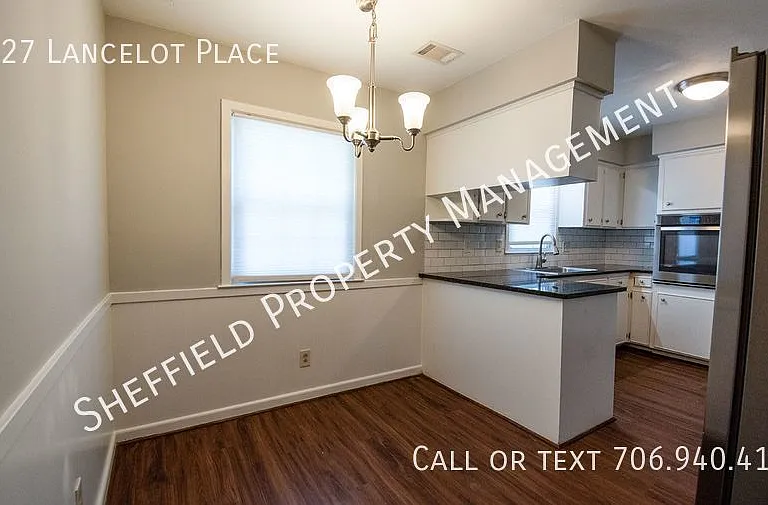 2227 Lancelot Pl — Photo 19