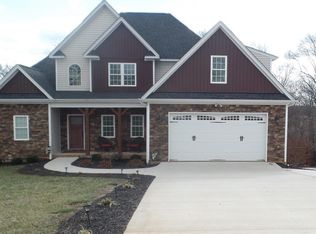 1078 Abalone Bluff Dr, Forest, VA 24551