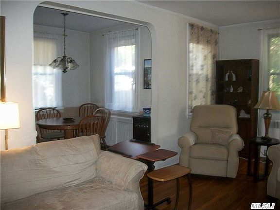 3rd image of 4001 Little Neck Pkwy APT 4A