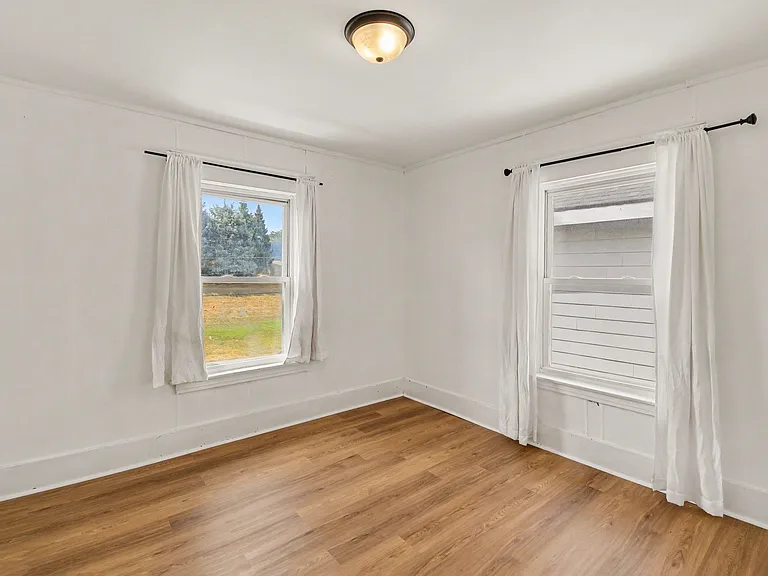 29 Coldbrook St NE #2 — Photo 3