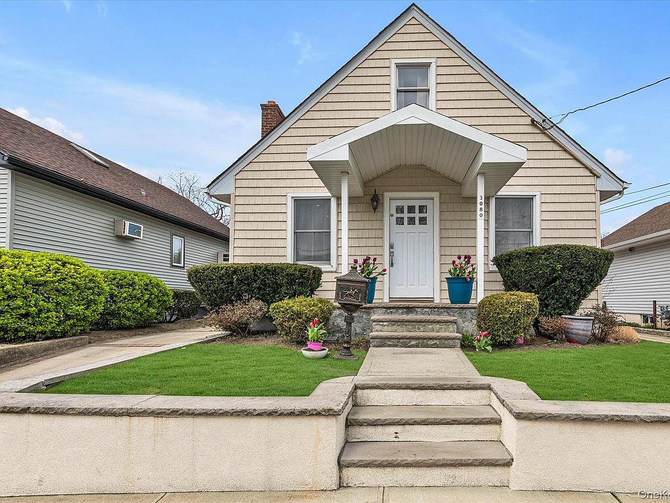 1st image of 3080 Roxbury Road