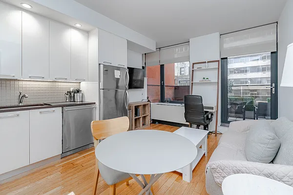 Rented by REAL New York | media 5