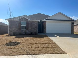 3031 Amarillo Way, Centerton, AR 72736