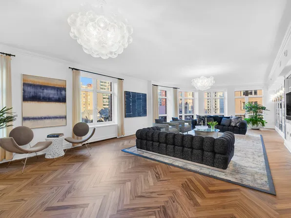 535 West End Avenue image 1 of 17