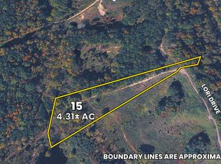 15 Lori Dr, Irvine, KY 40336