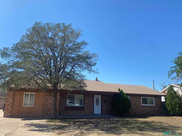 1106 Avenida Del Sumbre, Roswell, NM 88203
