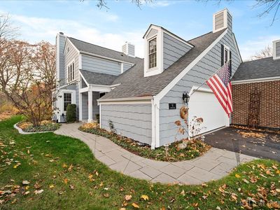 92 Whittington Crse, St Charles, IL, 60174