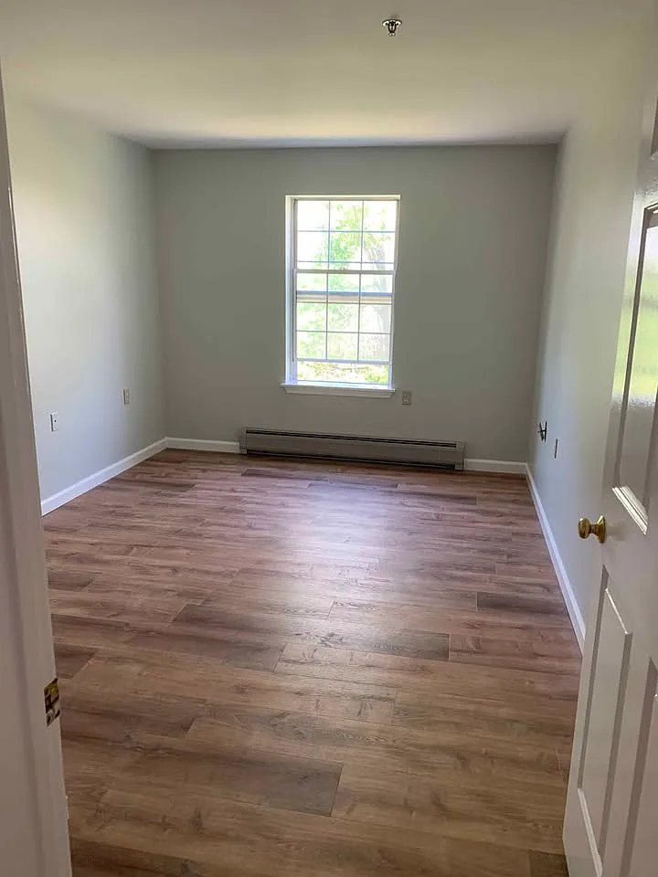 2 bed, 820 sqft, $2,200 — Photo 4