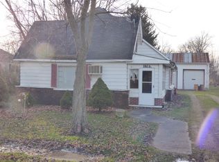 5876 N County Road 930 Rd E, Forest, IN 46039