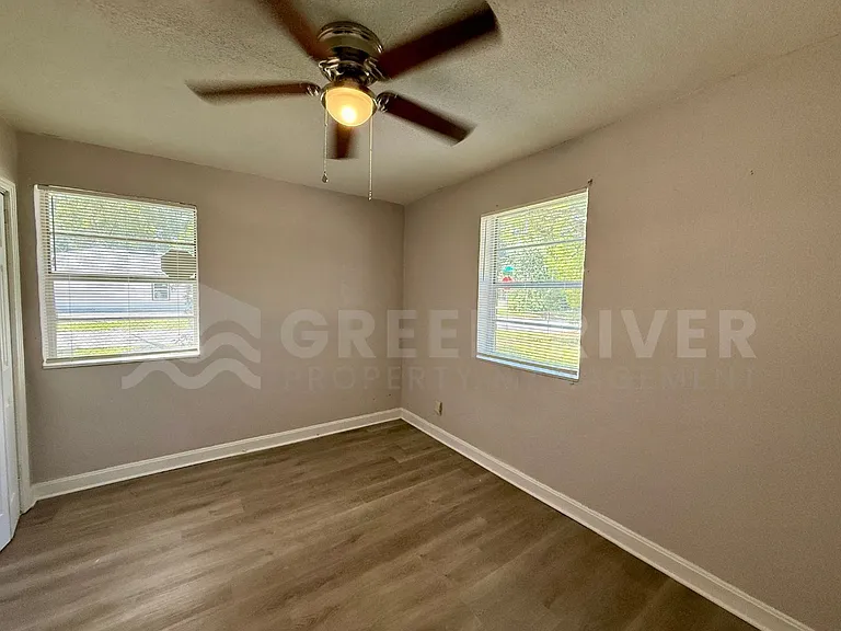 3078 W 15th St — Photo 15