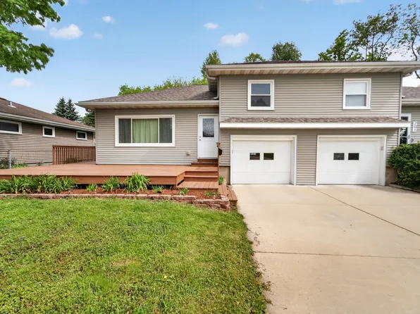 203 Fairview Ct, Waunakee, WI 53597