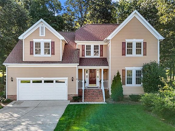 2nd image of 1507 Saint Andrews Dr