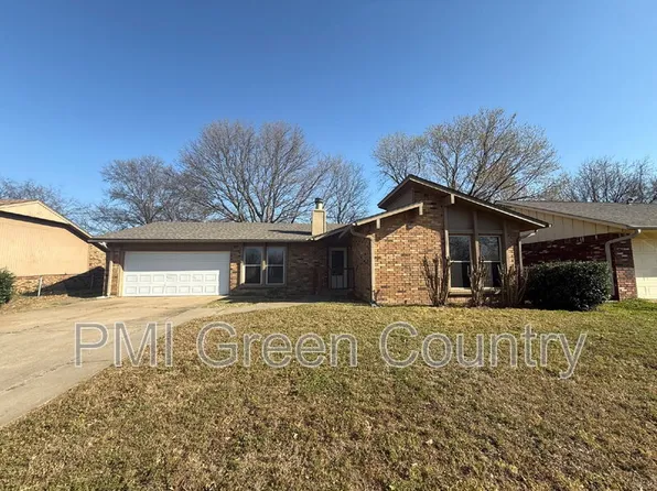 316 W Austin St, Broken Arrow, OK 74011