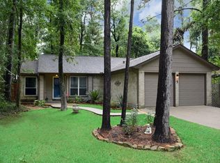 5 Rock Pine Ct, Spring, TX 77381
