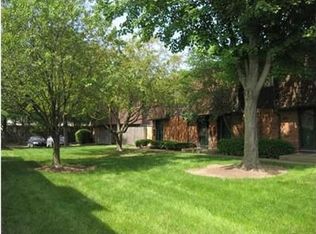 372 Shell Ct W, Columbus, OH 43213