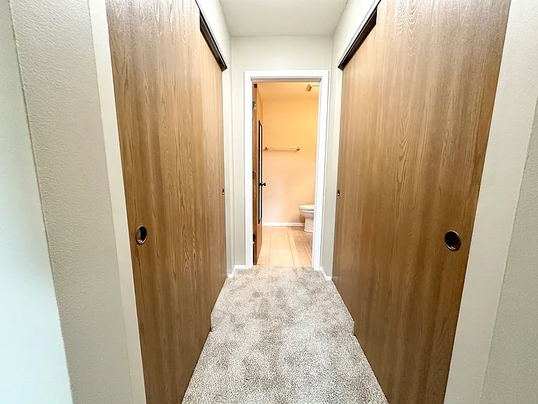 1202 Clearview Ct — Photo 13
