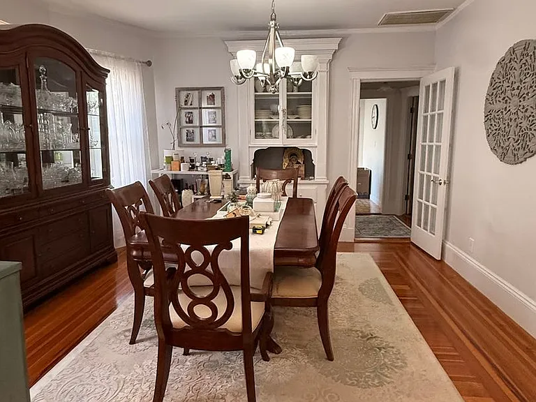 46 Langley Rd — Photo 9